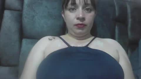 Snapshot of isabellaa_hills_ chatting on 05.11.26 isabellaa_hills_ online show from 05.11.26