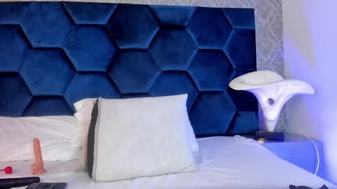 isabellaa_palacios online show from 10.07.25