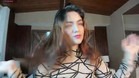 Isabella  Everyday From 0530 to 1430 Col Time online show from 11.18.25