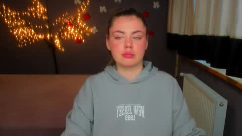 Snapshot of isabellabler chatting on 02.16.26 isabellabler online show from 02.16.26