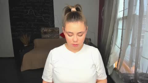 Snapshot of isabellabler chatting on 02.18.26 isabellabler online show from 02.18.26