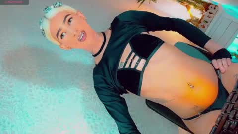 isabellagirs online show from 07.04.26