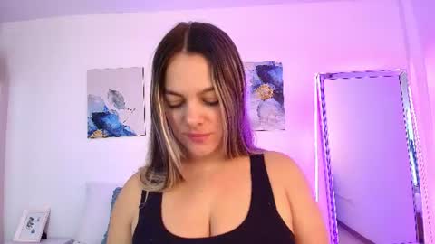 Isabella  online show from 06.30.26