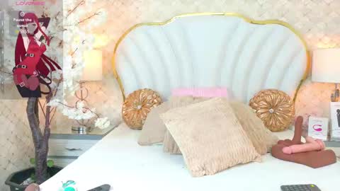 Snapshot of isabellakanned chatting on 09.23.25 Isabella online show from 09.23.25