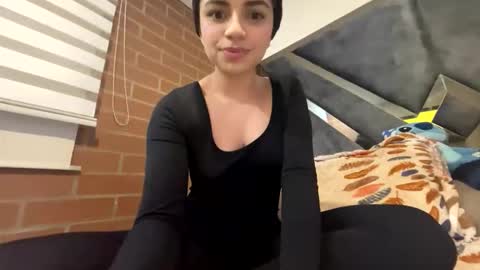 Snapshot of isabellakoffs chatting on 02.04.26 Isabella.. back again online show from 02.04.26