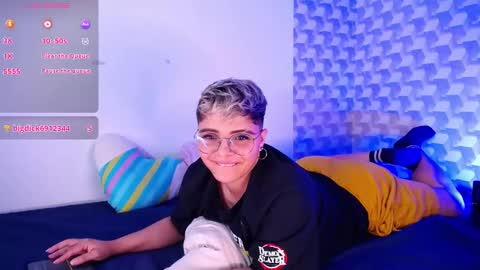 Snapshot of isabellamoutt chatting on 02.02.25 Isabella Mout online show from 02.02.25