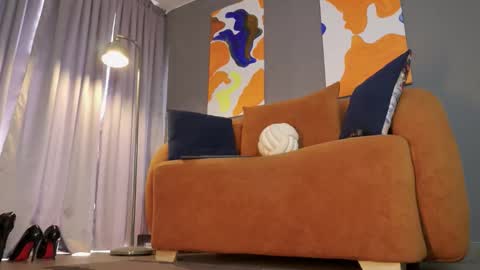 Snapshot of isabellanylon chatting on 03.15.26 Help me with your follow independent model isabela online show from 03.15.26