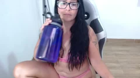 Isa online show from 04.19.26