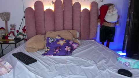  Martina  IG martissmith01 online show from 01.10.25