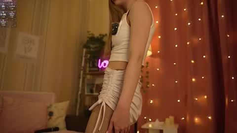 Bella online show from 11.14.25