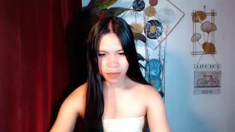 Snapshot of isabelle_amore chatting on 02.14.26 Ysa online show from 02.14.26