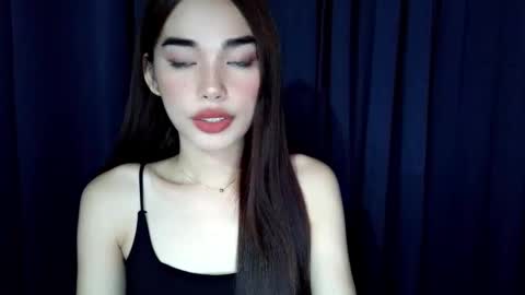 Snapshot of isabelle_willis chatting on 05.18.26 Isabelle online show from 05.18.26