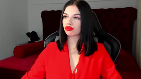 isabellevale online show from 10.16.25