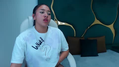 isabellrodriguez18 online show from 02.07.25