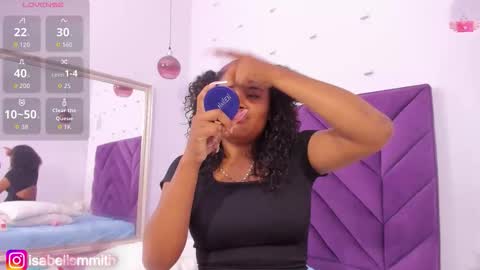 Isabellsmmith online show from 10.31.25