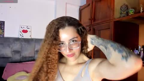 Isabela  online show from 10.30.25