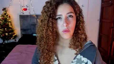 Isabela  online show from 12.05.25