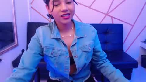 Snapshot of ise_lunny chatting on 06.11.26 isabela online show from 06.11.26