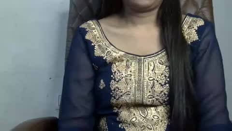 ishika_ishu online show from 10.18.25