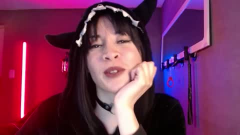 Ana Maria online show from 09.15.25