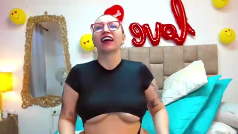 isisduzan online show from 02.21.25