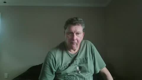 island625103 online show from 11.03.25