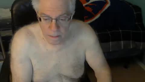 Snapshot of islesman22 chatting on 01.22.25 islesman22 online show from 01.22.25