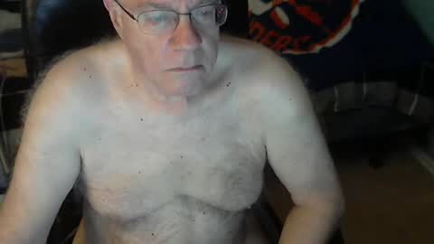 Snapshot of islesman22 chatting on 09.11.25 islesman22 online show from 09.11.25