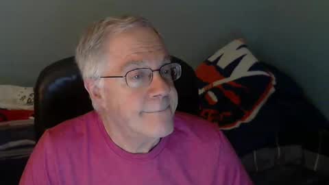 Snapshot of islesman22 chatting on 09.28.25 islesman22 online show from 09.28.25