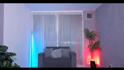 Snapshot of isnotforeveryone chatting on 10.20.25 Julyane online show from 10.20.25