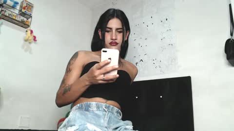 Issabel online show from 12.23.24