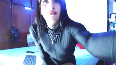 Issabel online show from 12.02.25