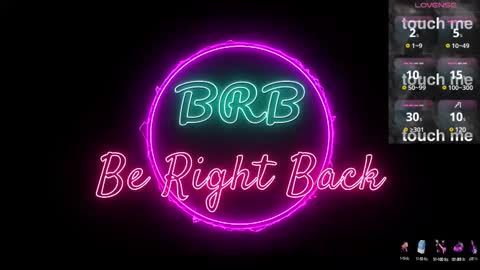 Snapshot of issie_cute chatting on 02.13.25 Issie online show from 02.13.25