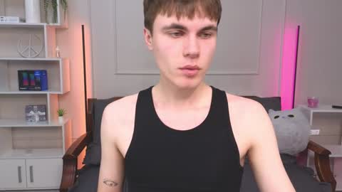 Snapshot of istairee chatting on 01.19.25 Maks online show from 01.19.25