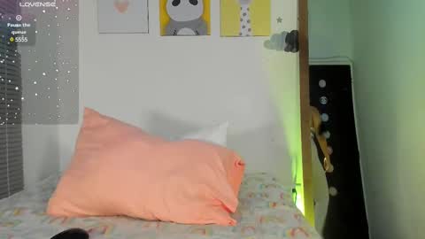 Snapshot of itahisa_cute chatting on 03.11.25 itahisa online show from 03.11.25