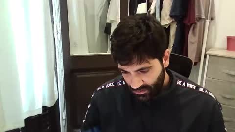 italianboybcn online show from 11.01.25