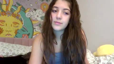 Snapshot of italiankittyx chatting on 10.29.25 ItalianKitty online show from 10.29.25