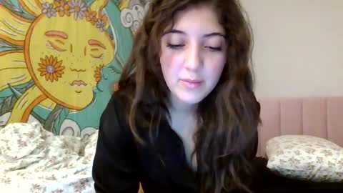 Snapshot of italiankittyx chatting on 11.14.25 ItalianKitty online show from 11.14.25