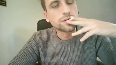 Snapshot of italiano116116 chatting on 02.24.25 italiano116116 online show from 02.24.25