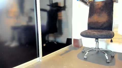 Italo Moore online show from 09.29.25