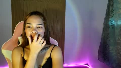 Snapshot of its_kimmy chatting on 02.25.26 kimmy online show from 02.25.26