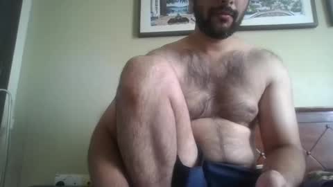 Snapshot of its_me_2323 chatting on 12.04.25 its_me_2323 online show from 12.04.25