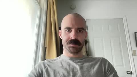 Snapshot of its_me_adam_9 chatting on 12.15.25 its_me_adam_9 online show from 12.15.25