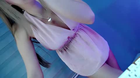 Snapshot of its_me_hedone chatting on 01.22.25 Pixie online show from 01.22.25