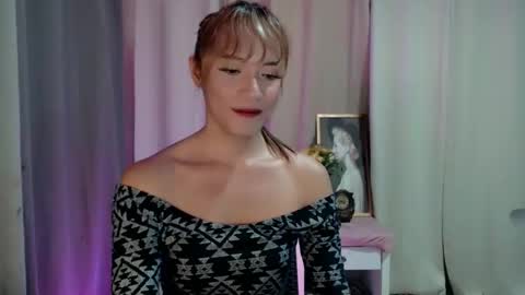 Snapshot of itsapril99913551 chatting on 11.29.25 April online show from 11.29.25