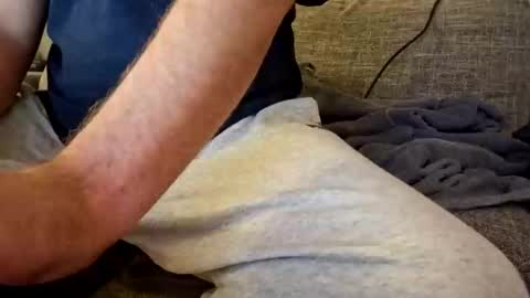 Snapshot of itsjeroen chatting on 12.02.25 itsjeroen online show from 12.02.25