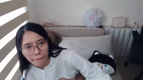 Snapshot of itskittyy chatting on 11.02.25 itskittyy online show from 11.02.25