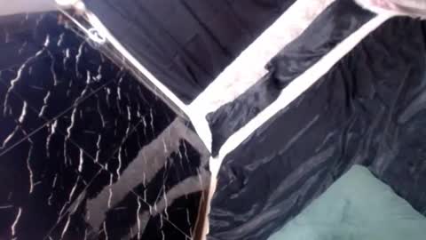 Snapshot of itsme_liza chatting on 11.18.25 itsme_liza online show from 11.18.25