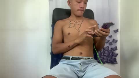 itsme_urboy online show from 05.04.26