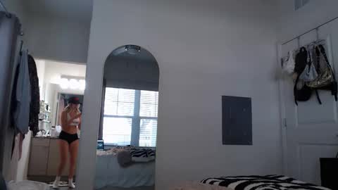 Alexis Rae online show from 11.25.25